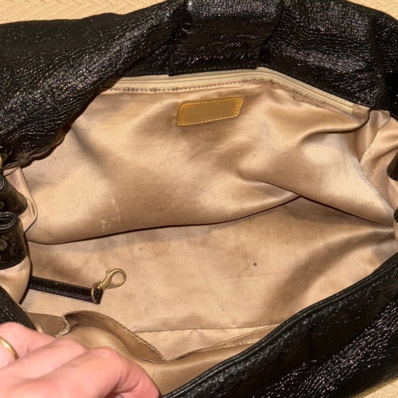 CHANEL Rock and Chain - Picture 4 of 12